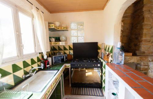 2 Private Abodes in One Magnificent Villa! - Foto 32