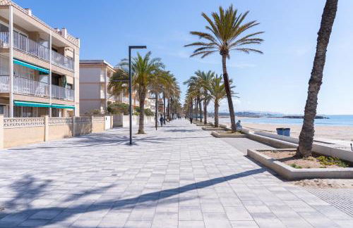 Hauzify I Apartament Zulú Cubelles - Foto 20