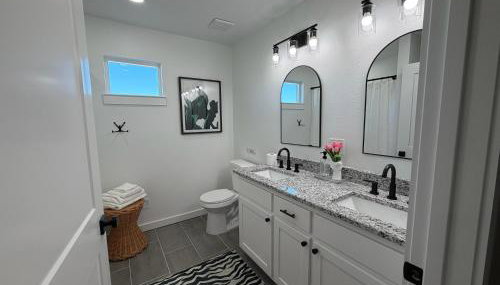 Game Night Getaway - 3BR Near WinStar - Foto 2