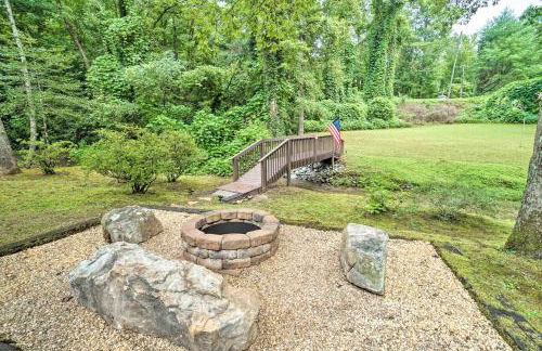 Hootenanny at Horton Creek Creekside Escape! - Photo 27