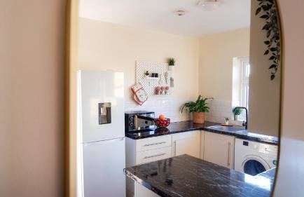 Near Uni and Hospital - Long Stays - Fast Wi-Fi - 15 Mins to City - Foto 34
