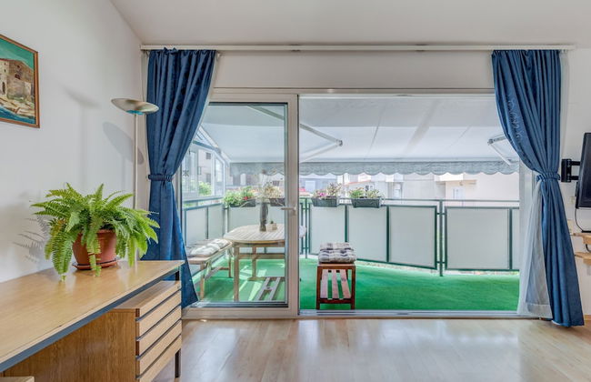 Spacious apartment Zvone with 3 balconies and parking - Foto 13