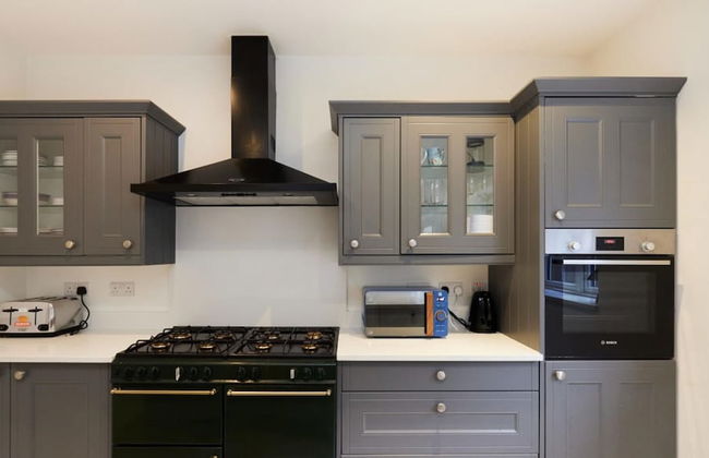 The Redbridge Sanctuary - Spacious 3bdr House With Garden - Foto 3