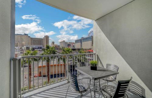 Royal Oasis Suite at Platinum Hotel-Strip Views - Foto 31