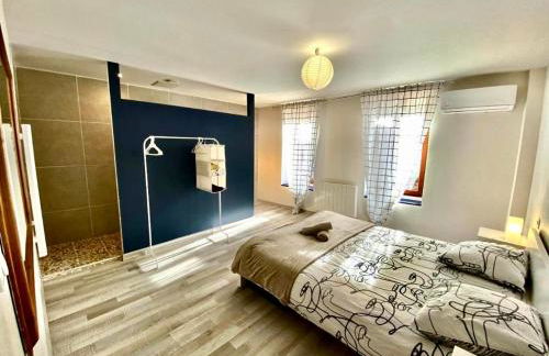 Chez Joyce - T2 Cosy & Moderne - Climatisé - Proche de la Cité médiévale - Foto 3