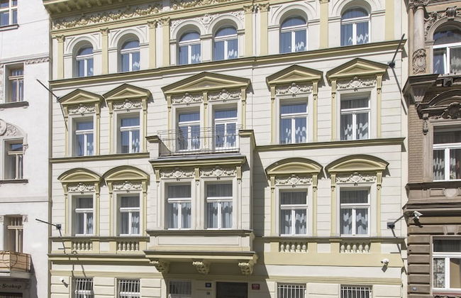 DownTown Suites Kodanská - Foto 33