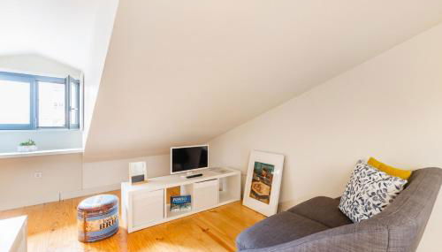 Oporto Loft with Mezzanine - Foto 3