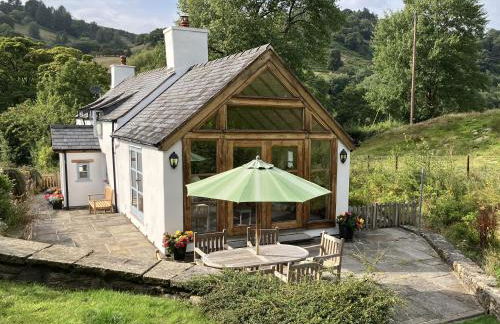 Pen Y Bont - Photo 1