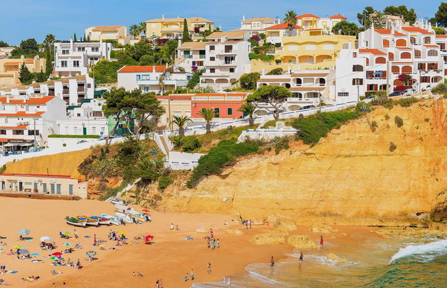 Tour por Carvoeiro, Benagil y Ferragudo + Cata de vinos - Foto 5