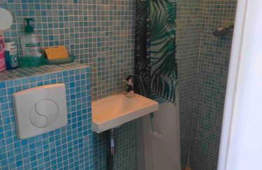 SKY BUBBLE Bright Cosy Studio in Lyon - Foto 3