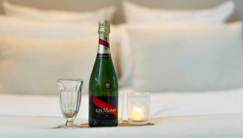 Suite sensuelle balnéothérapie et fauteuil tantra - Foto 5