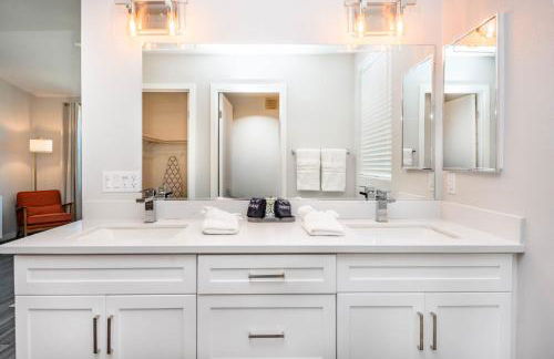 #Marbella Lane - Desert Dream Pool Spa & Games - Photo 25