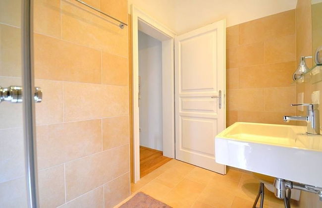 Vienna Residence Bright Apartment for 2 in Central but Quiet Location - Foto 14