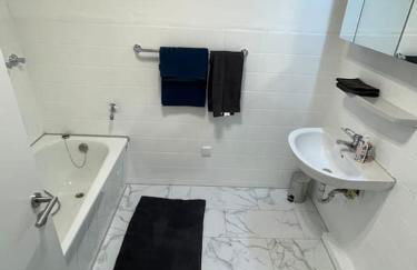 Moderne und möblierte Wohnung! - Foto 11