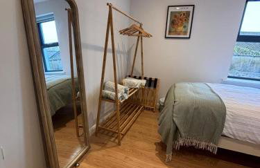 Clare Escape - Modern apartment Ballycastle town centre & walk to beach - Photo 24