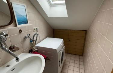 Gemütliche Dachgeschoss Wohnung - Foto 11