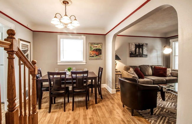 Automaniac Spot in the Heart of Pontiac 3 Beds 2 Baths - Foto 2