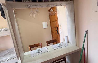 Room accommodates up to 5 complete apartment - Foto 12