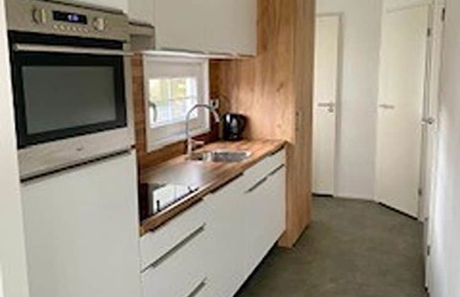 Cottage in Zeeland With Pet-friendly Stay - Photo 2