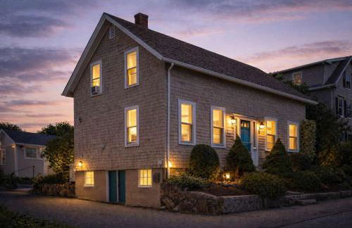 Stay at East Gloucester - Photo 1