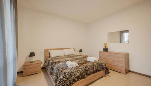 Unico Apt 3A, 2 camere, parcheggio gratis, 10 minuti da Venezia - Photo 2