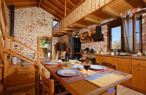 Seafront Villa Kallia & George, By IdealStay Experience - Foto 3