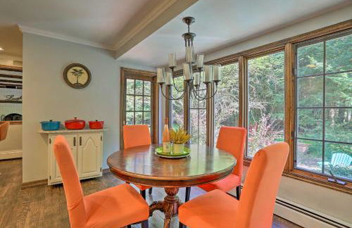 Charming Saylorsburg Retreat with Game Room and Patio! - Foto 14