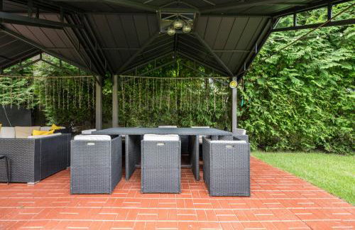 2 BEDROOM HOT TUB WASHER dRYER PVT BACKYARD - Foto 7