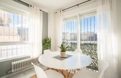 EnjoyGranada TREVENQUE Center - Foto 6