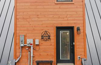 Hot Tub Sauna Spacious Backyard Luxury - Photo 57