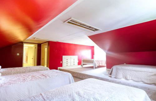 Boho Waterfront Getaway 5 Bedroom Retreat - Foto 18