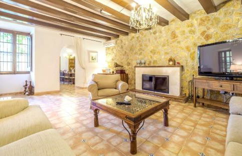 Spacious villa in Can Trabal with private pool and jacuzzi 980 m² - Foto 31