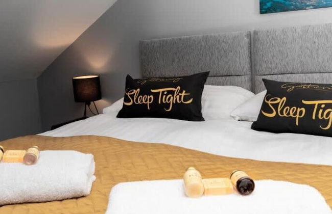 The Penthouse Gathering Wrexham Town Centre - Photo 11