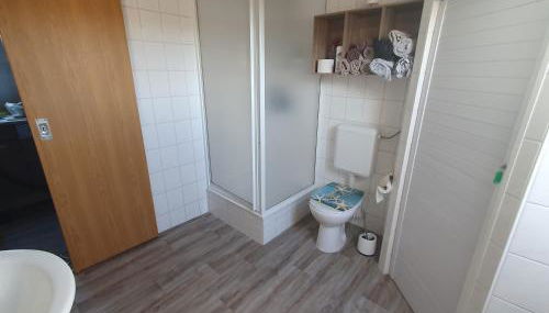 Fewo-hierundjetzt Lichtenhain bei Sebnitz am Malerweg - Foto 5, towels, Shower