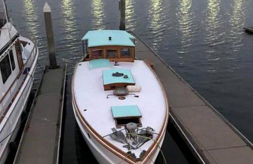 Fabulous Yacht Rental for a Unique Glamping Getaway in Bay Area, California - Foto 14