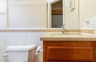 1 block to beach, Private Hot Tub, Fire Pit and BBQ - Foto 15