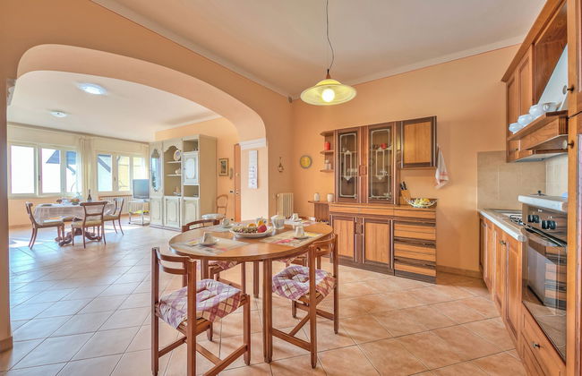 Angela -terrace & Beautiful View Lake - Foto 21