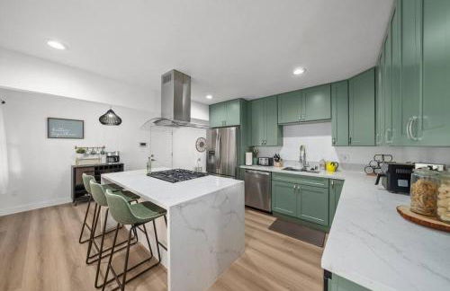 Pool, Hot Tub, Luxury 3 Beds,15 Min Beach,DT, Zoo, Sesame Place, Airport - Foto 23