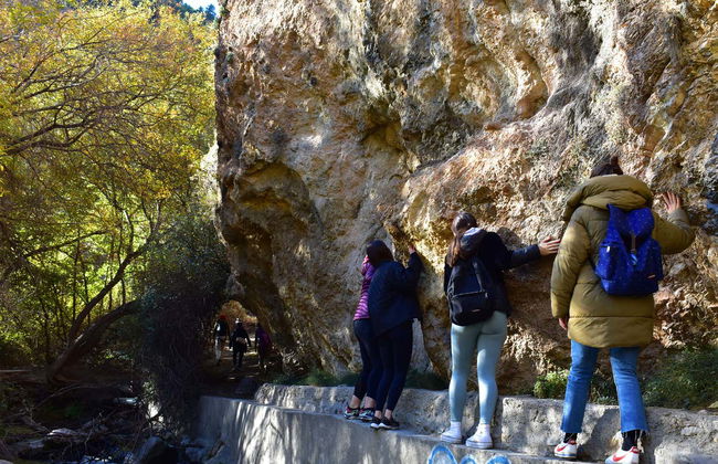 Cahorros de Monachil Hike - Photo 10