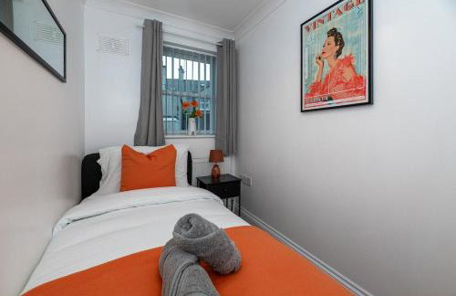 Modern 3BR Home - Designated Parking - Groups - Foto 40