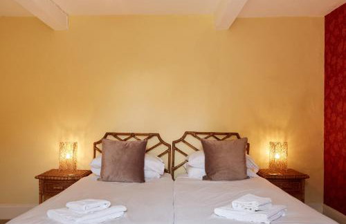 Finest Retreats - The Farmhouse - Photo 11