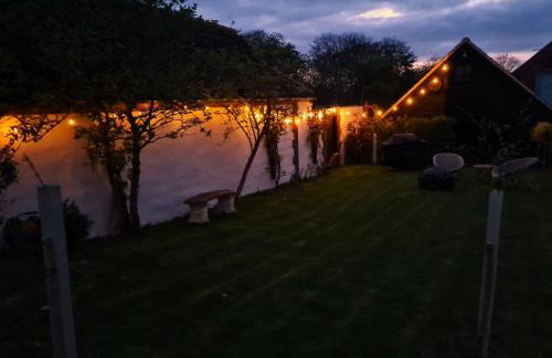 The Cartshed, Coltishall, Norfolk - Photo 9