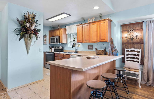 Par 7 Penthouse at Stonebridge Resort - Photo 11