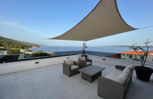 Exclusive Seafront Suite with jacuzzi - Foto 26