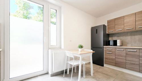 Tolstov Apartments - Monteurwohnungen mit 3 Zimmern , Balkon und Parkplatz - Foto 4