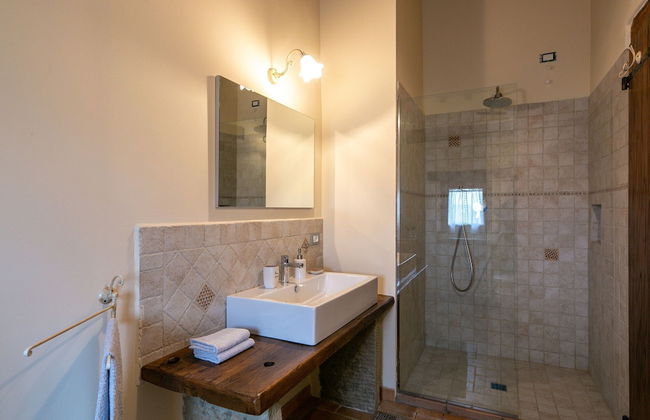 Villa in Umbria With Saltwater Pool - Foto 13