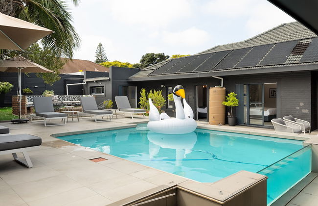 Luxury Oasis, Lifestyle Villa, Pool & Gym - Photo 36