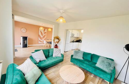 Grande maison familiale centre ville - 2km des plages - Foto 2