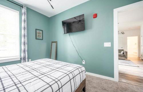 New Downtown ATL Condo Washer Dryer 542Blvd - Foto 8