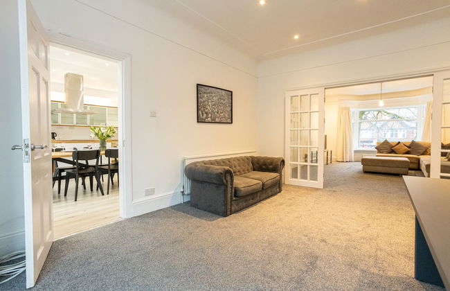 Pillo Rooms - 4BR House near Heaton Park - Foto 30